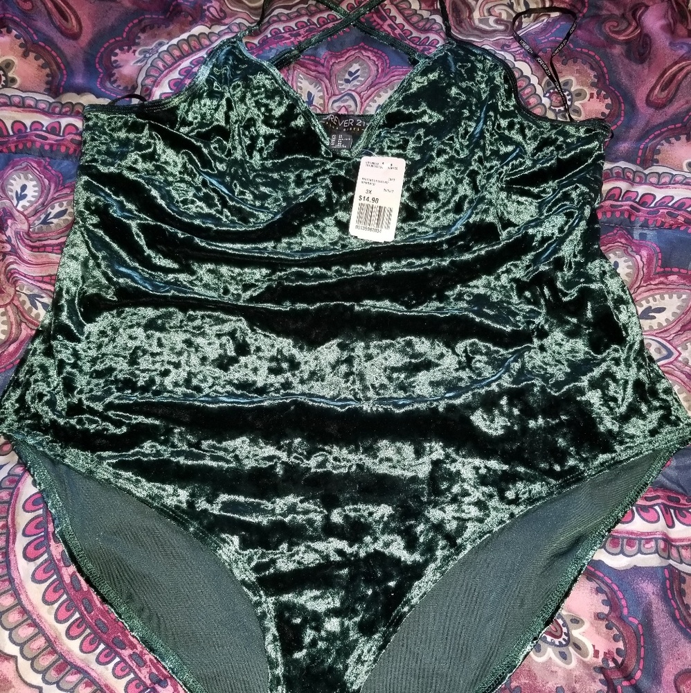 Forever 21 Emerald Velvet Bodysuit
